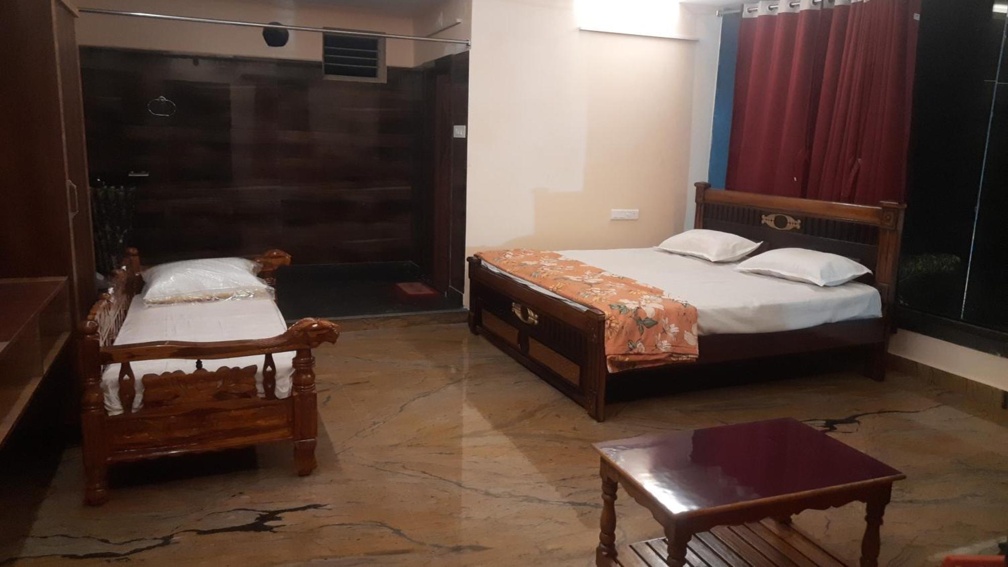 Jaya Sri Rama Lodge Bhadrāchalam Exterior photo